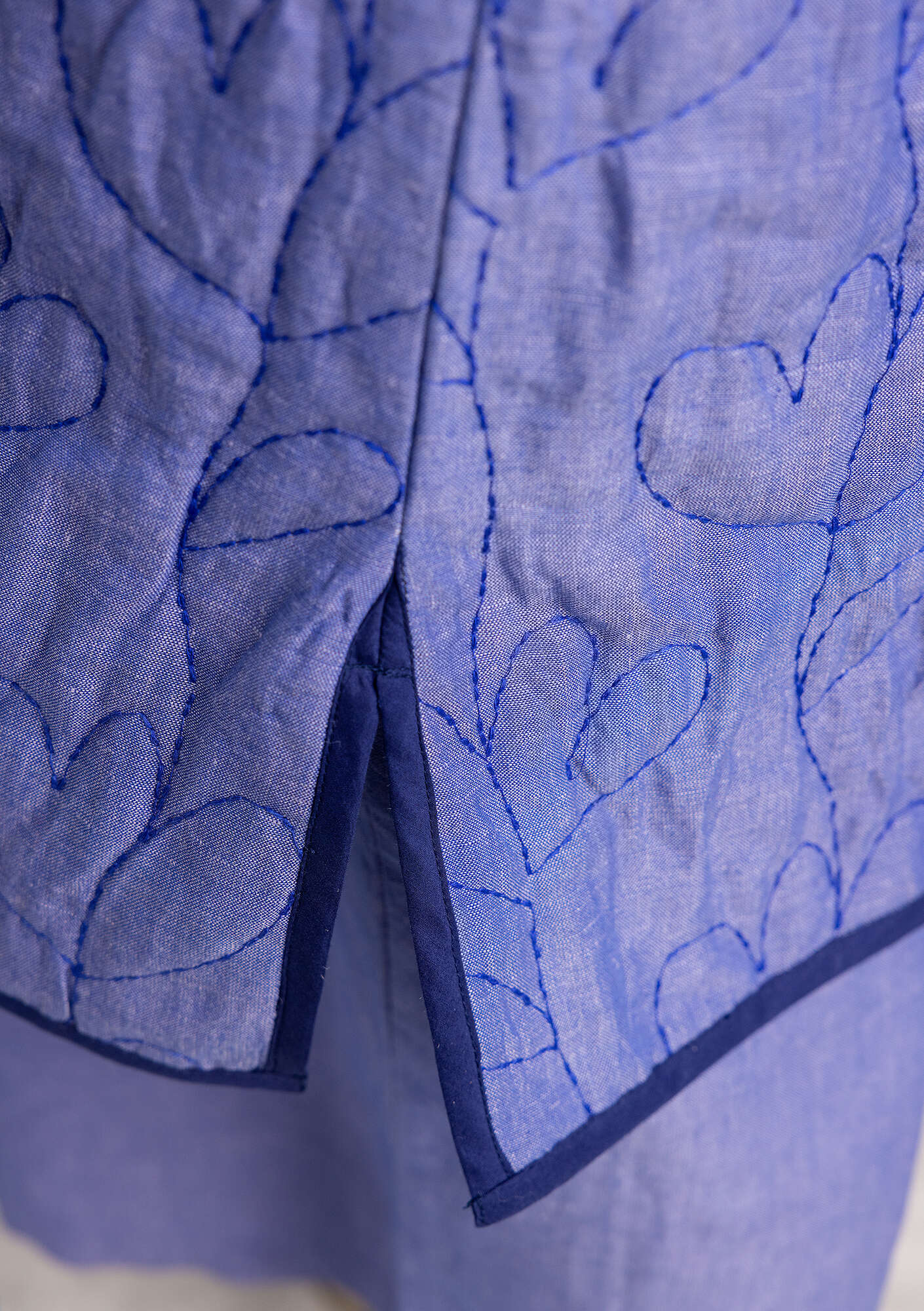 “Idun” organic cotton/linen quilted coat blue lotus thumbnail