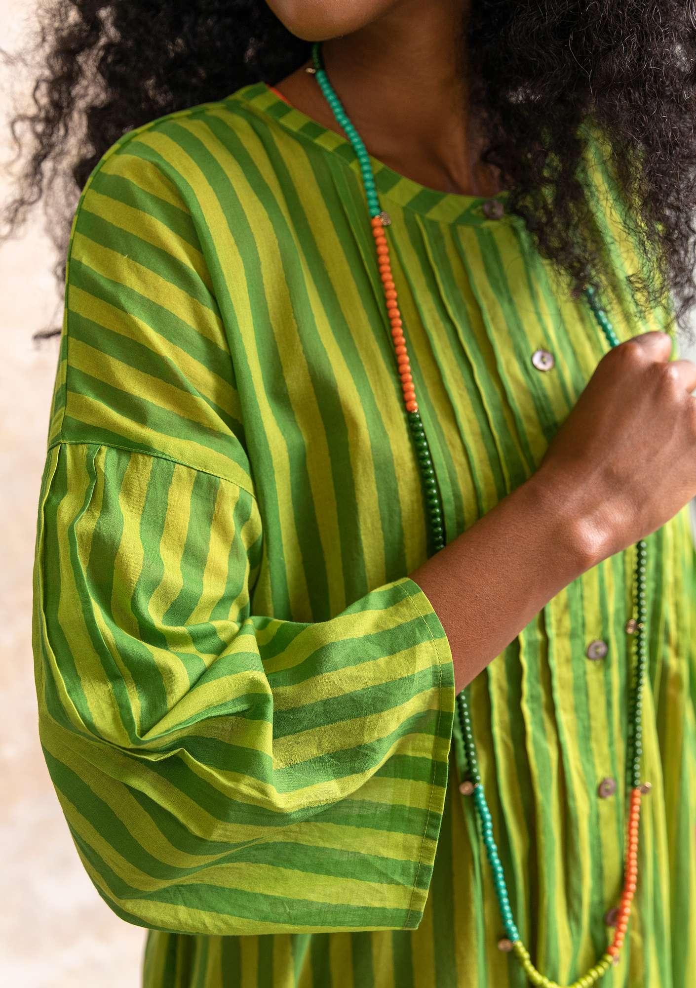 “Serafina” woven organic cotton dress kiwi/patterned