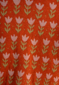 Gilet fleuri "Tulipan" en maille de laine d'agneau mélangée/coton biologique - henné