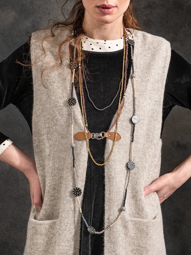 “Gertrude” necklace made of recycled wood