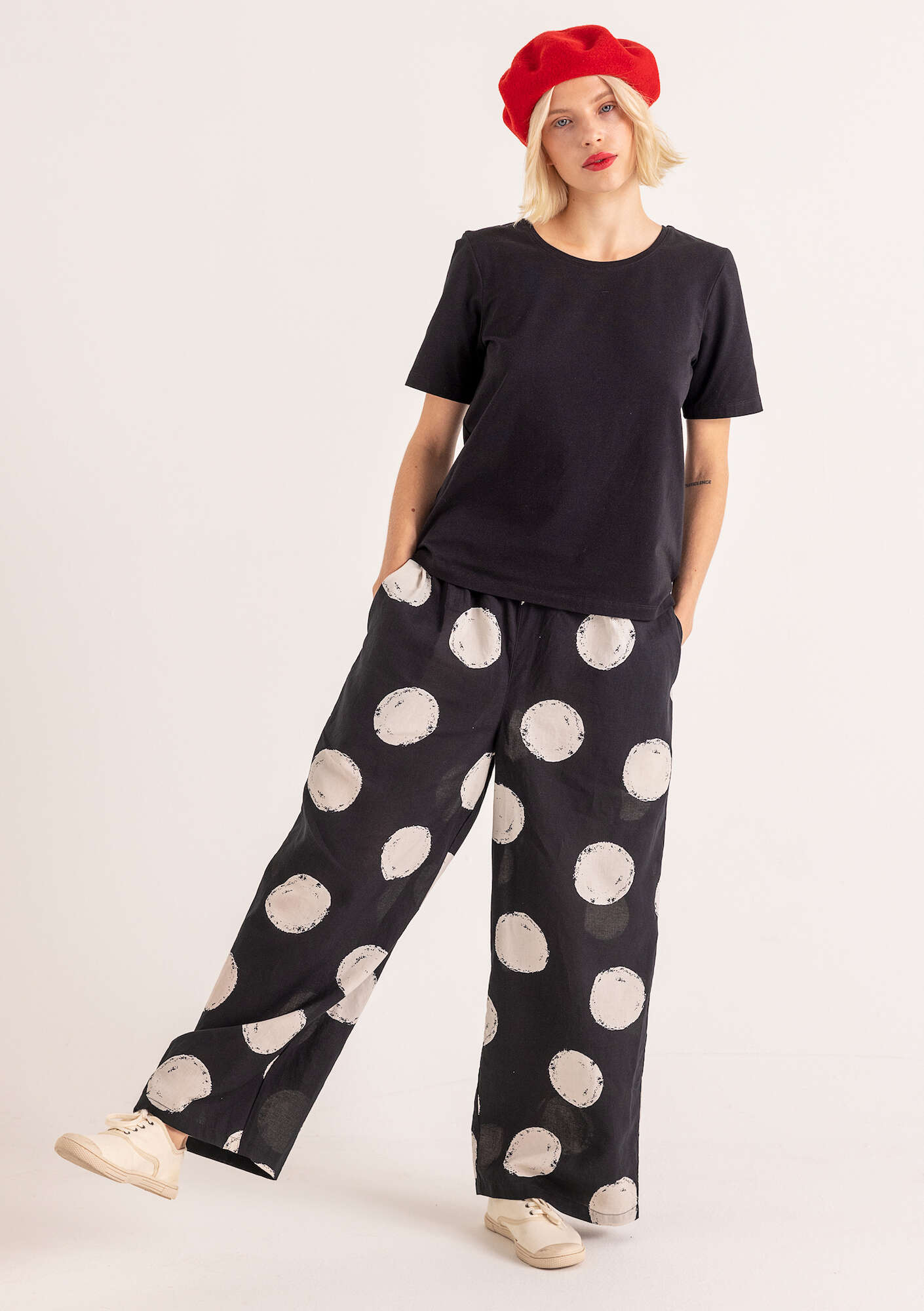  Woven “Palette” pants in organic cotton black/patterned
