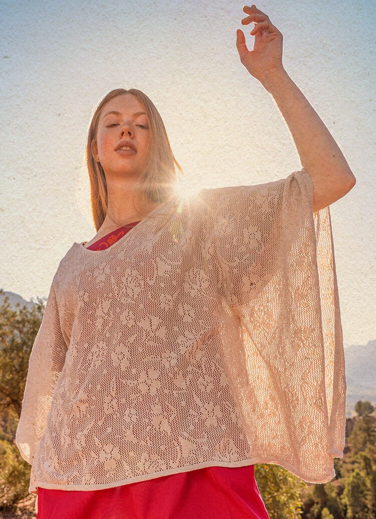 “Patricia” poncho in organic/recycled cotton