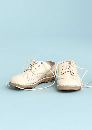 Schuhe aus Nappaleder - Mandelmilch