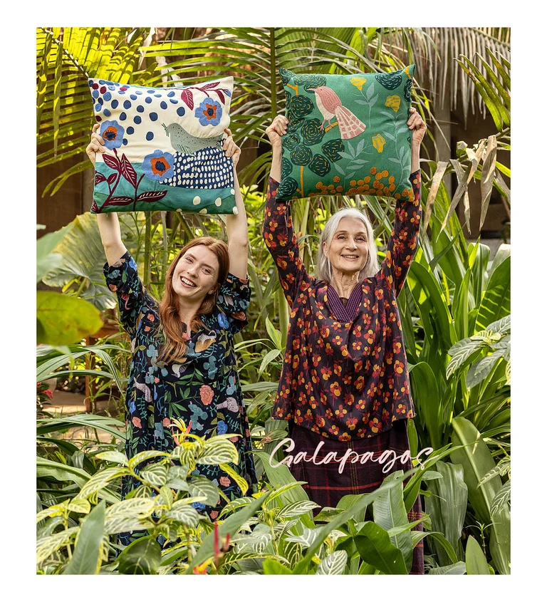 “Galapagos” cushion cover in organic cotton