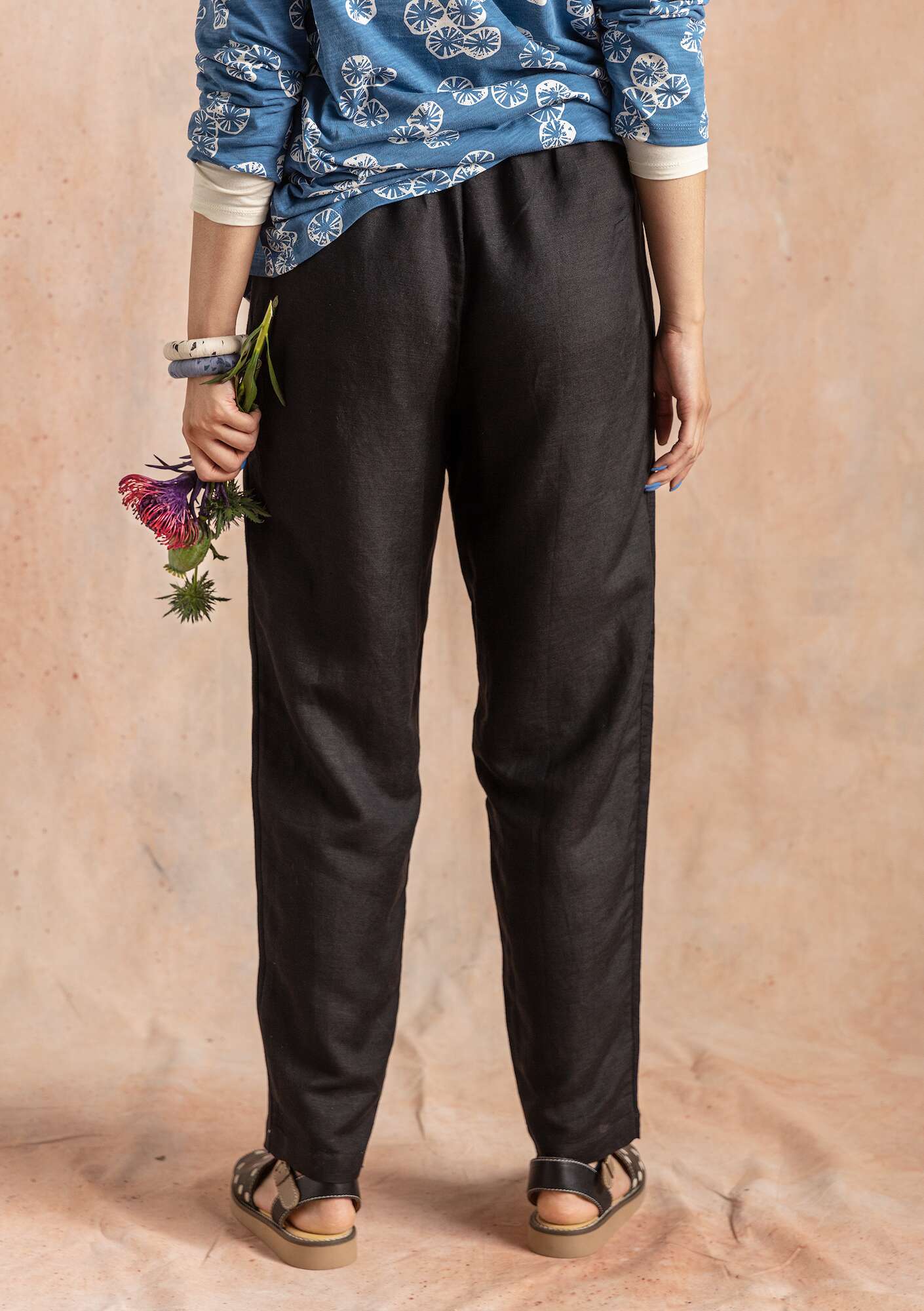 Trousers in woven linen/modal black thumbnail