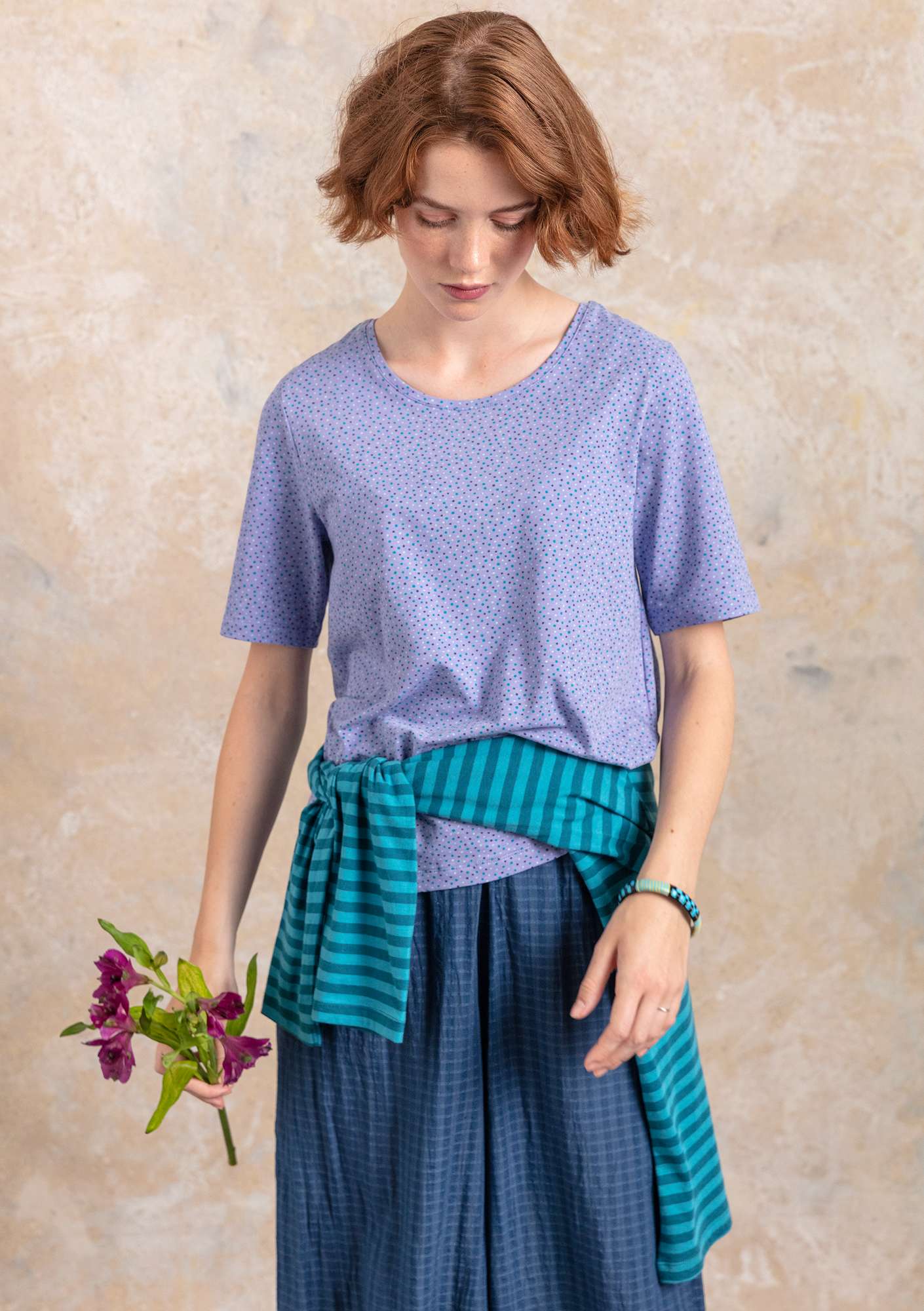 “Iliana” organic cotton/elastane T-shirt lavender/patterned thumbnail