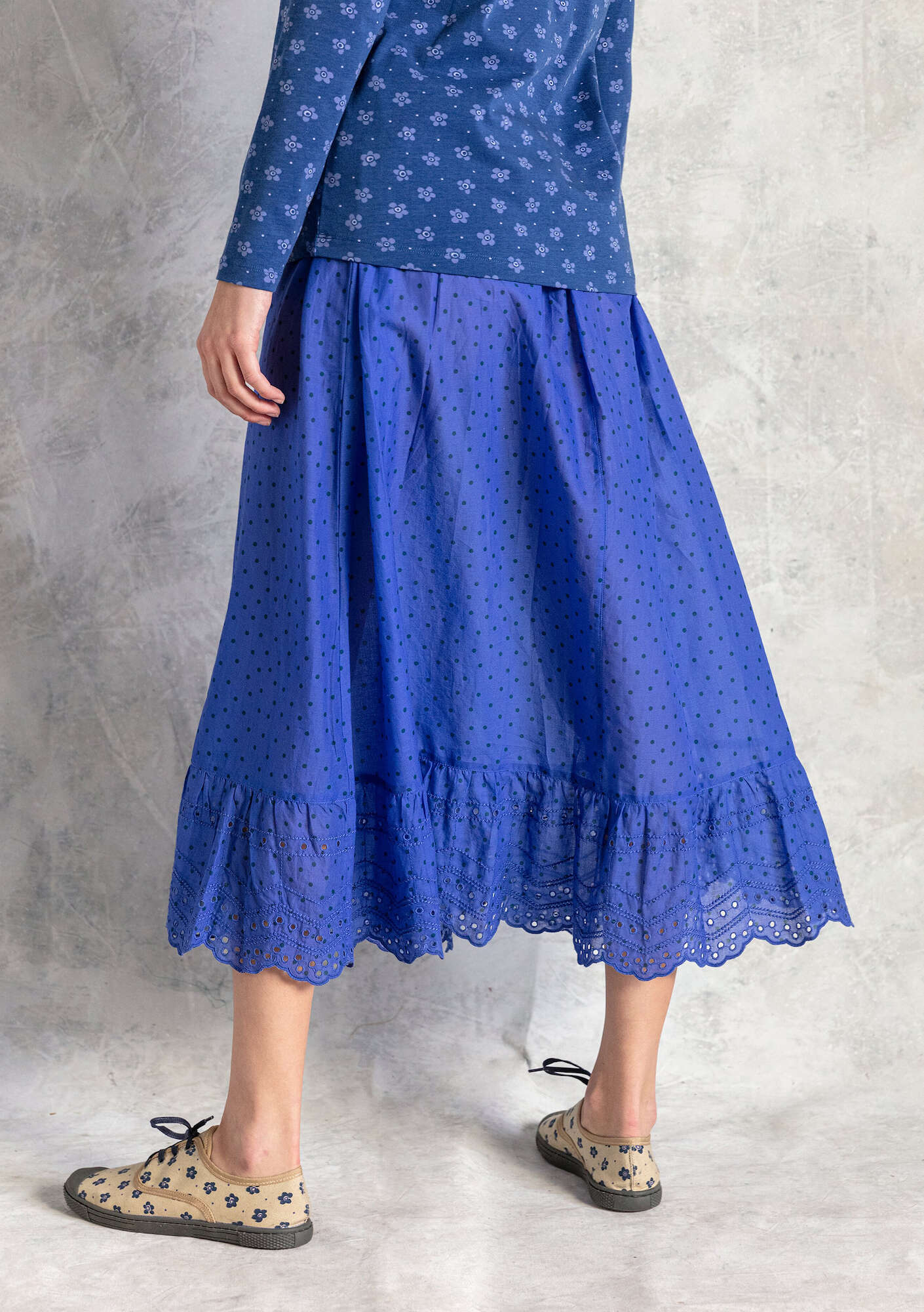 “Pytte” woven organic cotton underskirt dark sky blue/patterned