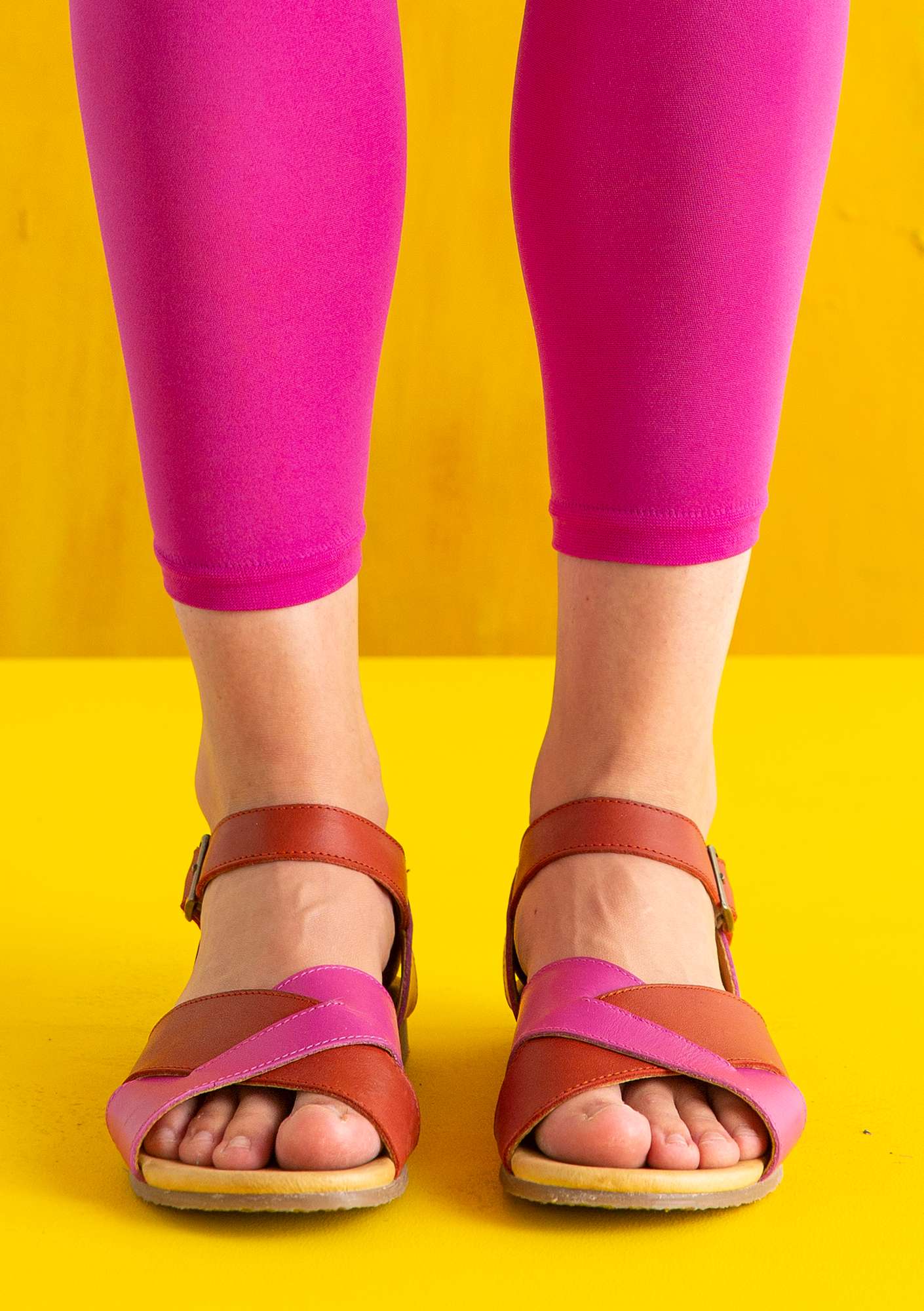 Nappa sandals hibiscus thumbnail