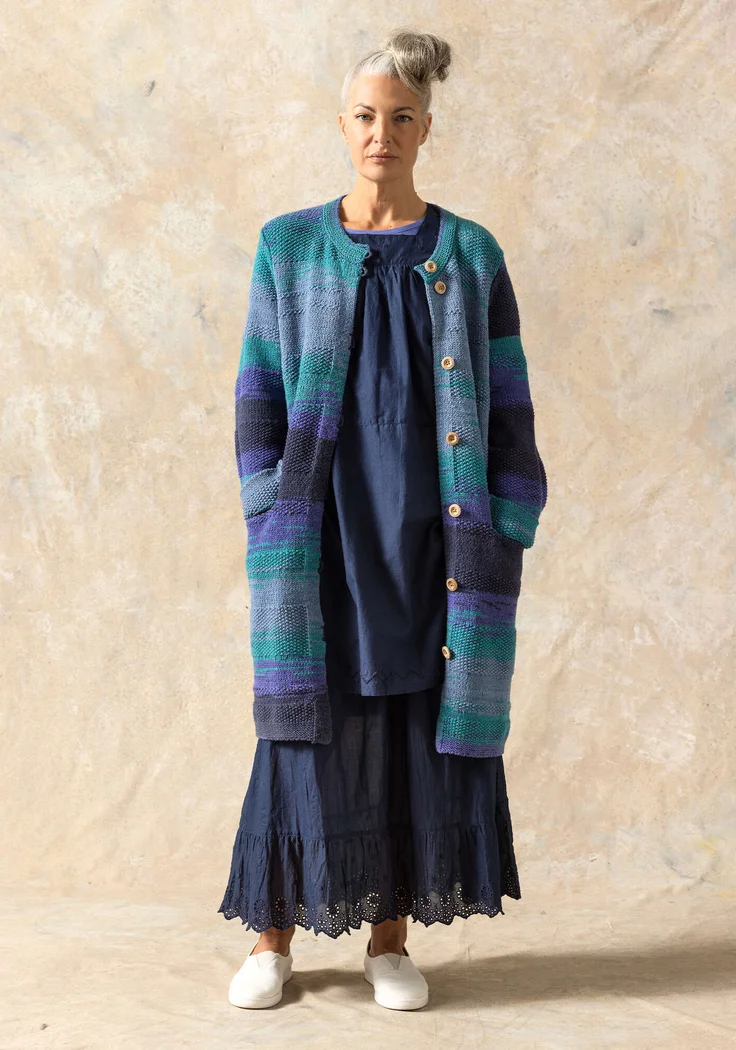 Langstrickjacke „Ella“ aus Wolle/Bio-Baumwolle - himmelblau
