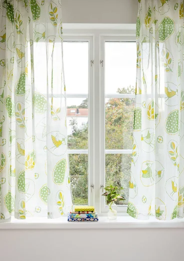 Kort gardin "Nest" i ekologisk bomull - cikada