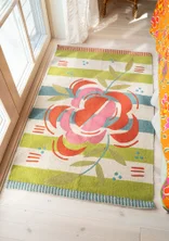 Geblümter Teppich „Flora“ aus Wolle - aqua
