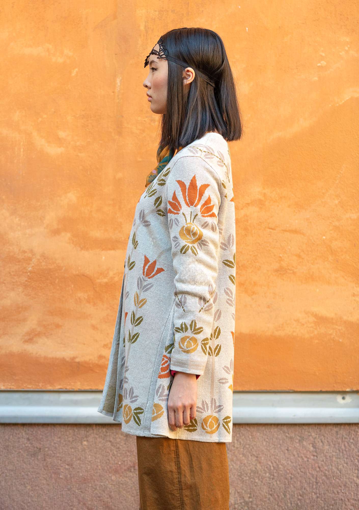 “Tulipe” cardigan in a blend of linen/recycled and organic cotton natural