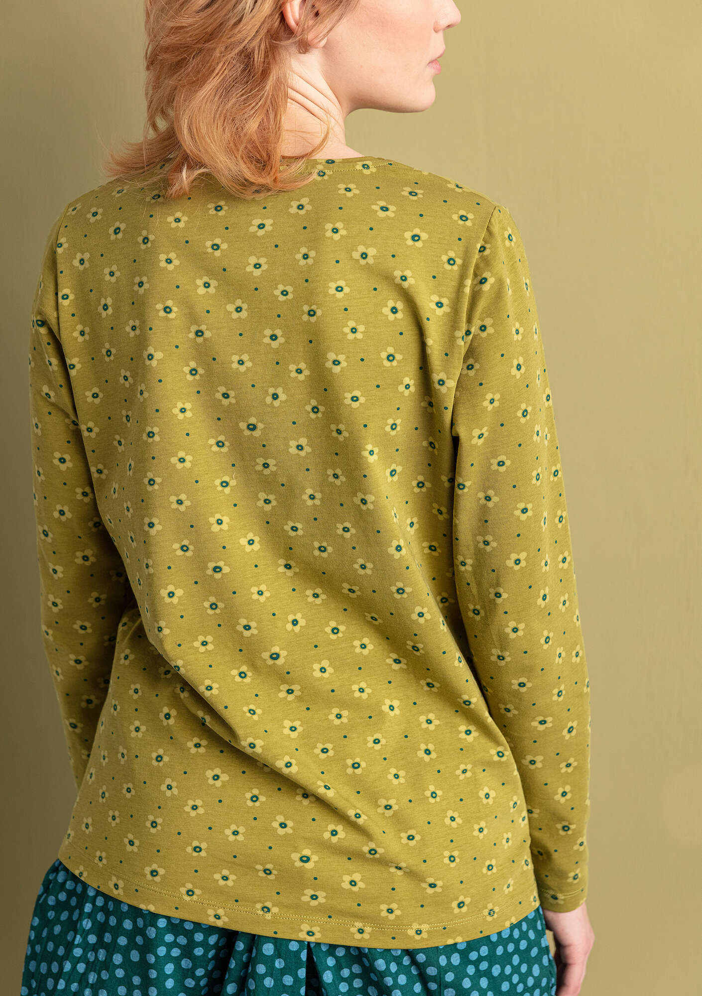 “Pytte” jersey top in organic cotton/spandex avocado/patterned thumbnail