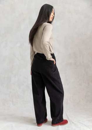 Corduroy broek "Rime"⁠van biologisch katoen - zwart