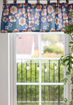 “Desert Bloom” organic cotton curtain valance - porslins0SP0bl