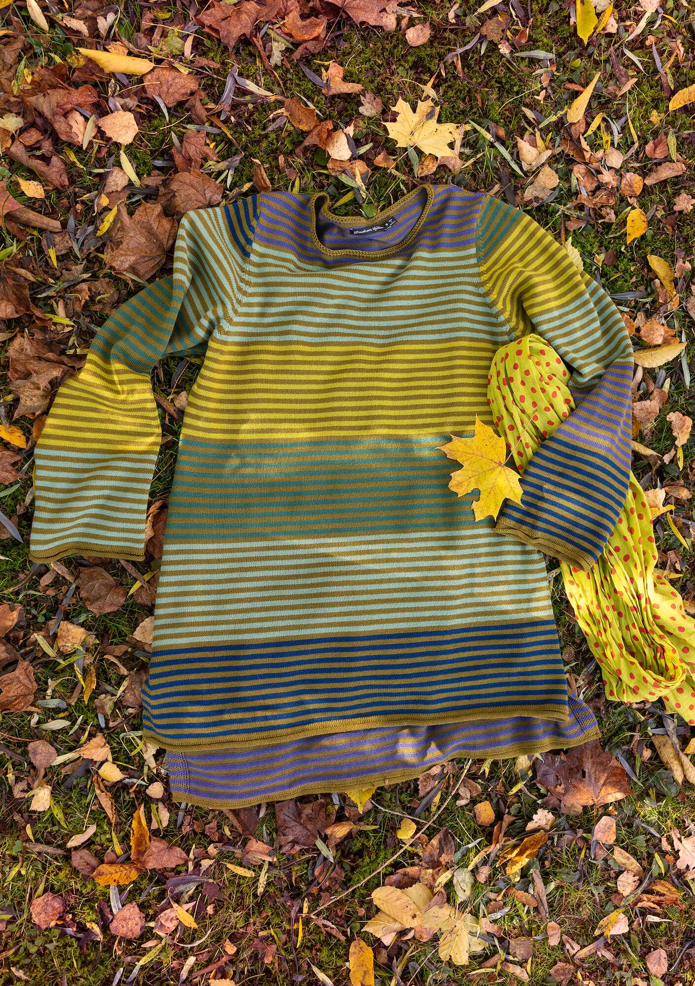 “Elina” organic cotton/cotton sweater meadow green thumbnail