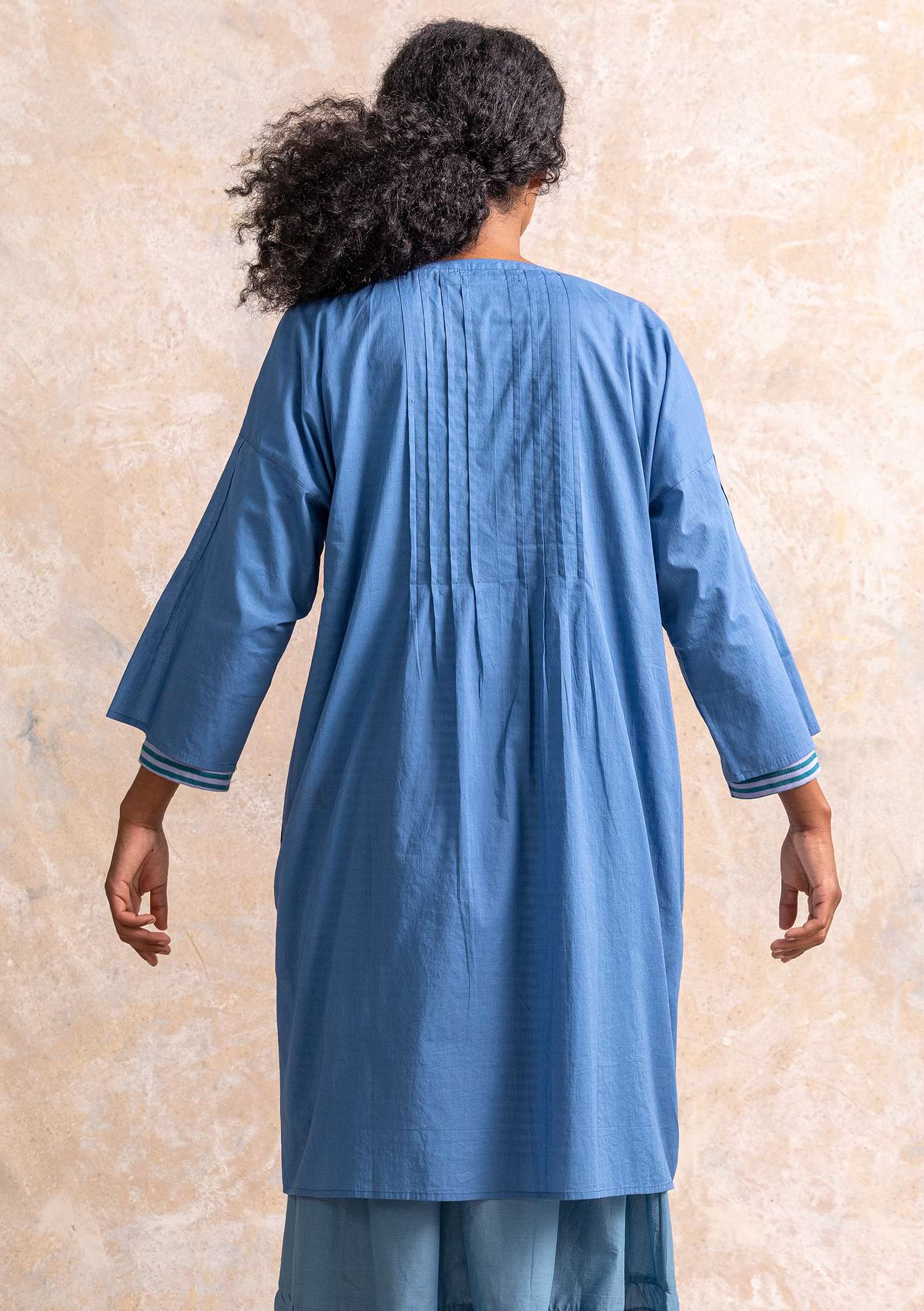 Vevd kjole «Serafina» i økologisk bomull linblå thumbnail