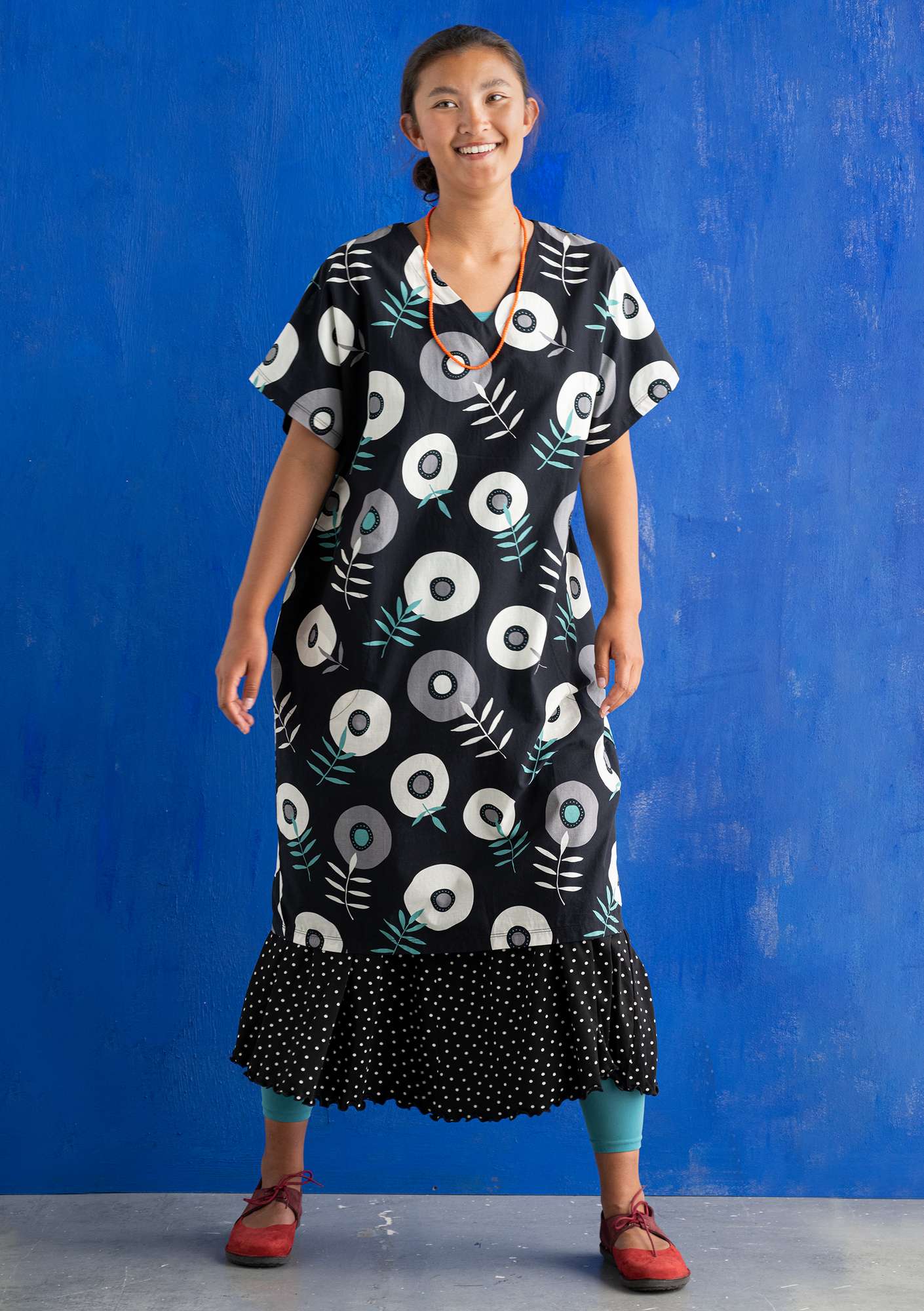 Vävd klänning  Julie  i ekologisk bomull svart thumbnail