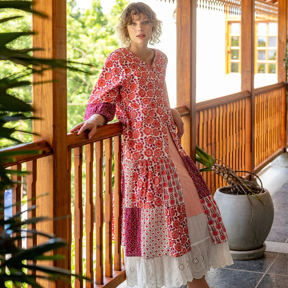 Robe tissée "Sona" en coton biologique - rouge vif