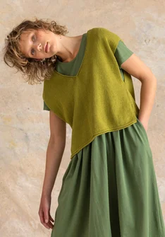Organic/recycled cotton knitted sleeveless top - green pepper