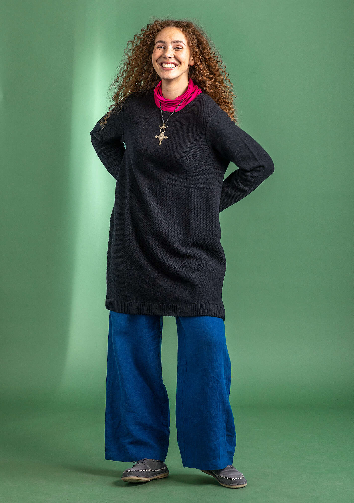 Wool/organic cotton knit tunic black