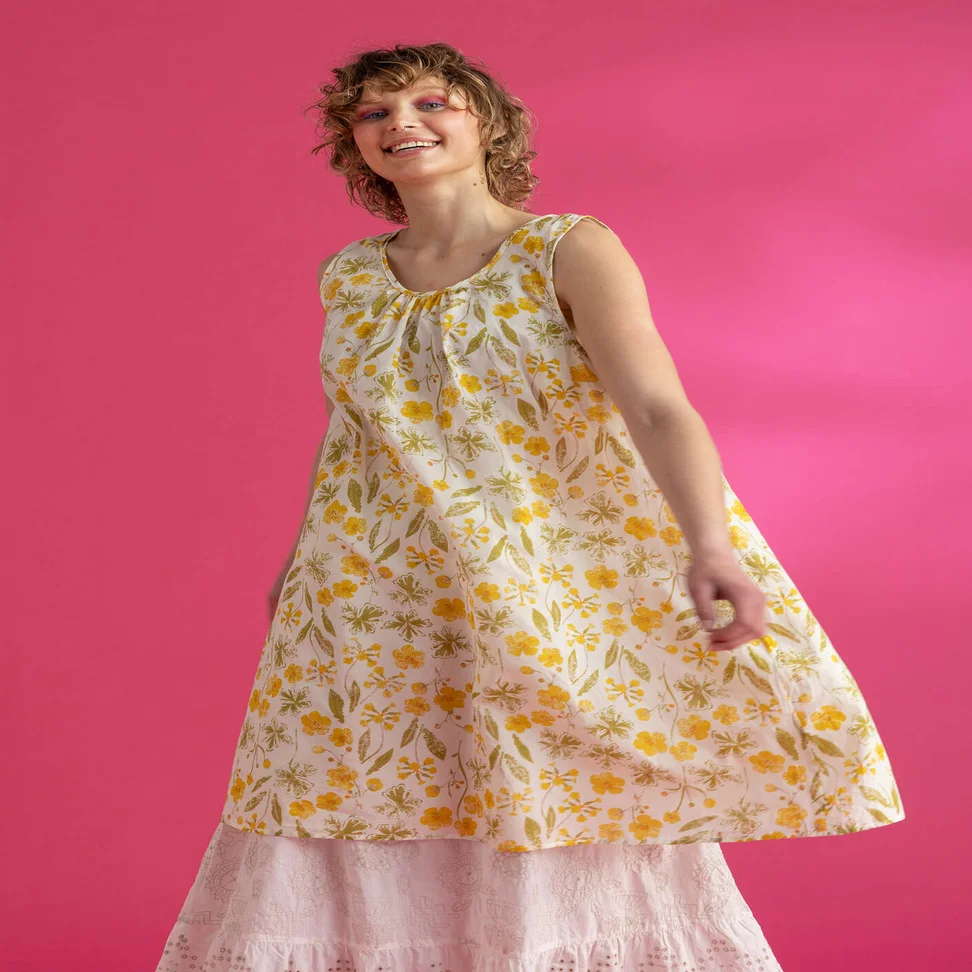 “Solöga” sleeveless, woven organic cotton dress - ecru