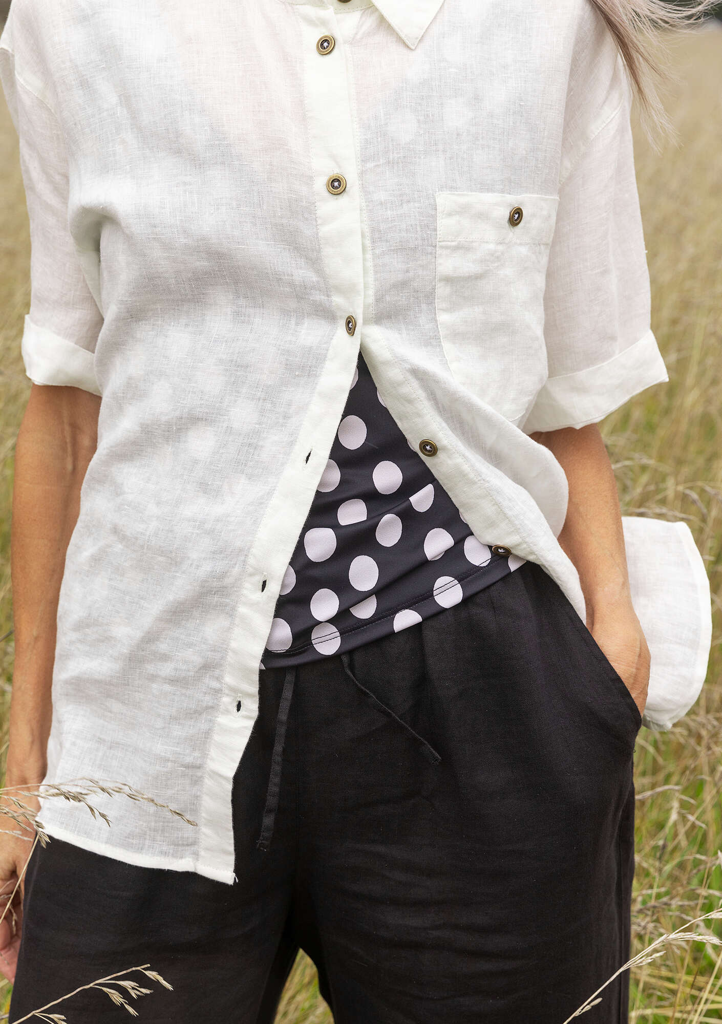 Seraj” linen blouse gudrunsjoden.com