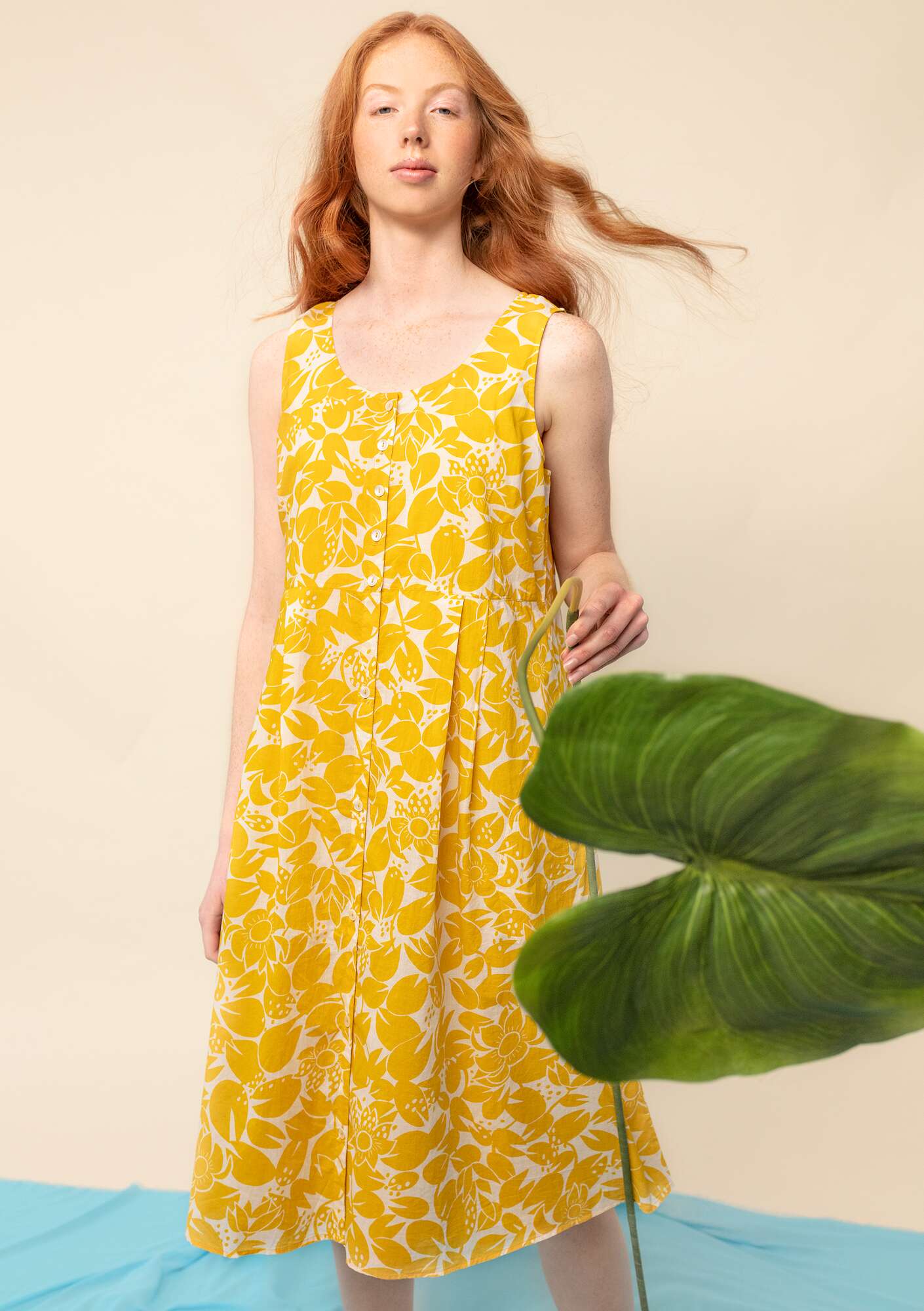 Kleid „Lotus“ aus Öko-Baumwollgewebe ananas-gemustert thumbnail