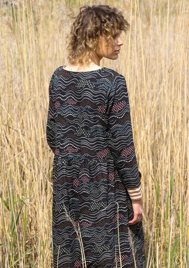 “Dorinda” jersey dress in organic cotton/modal - black