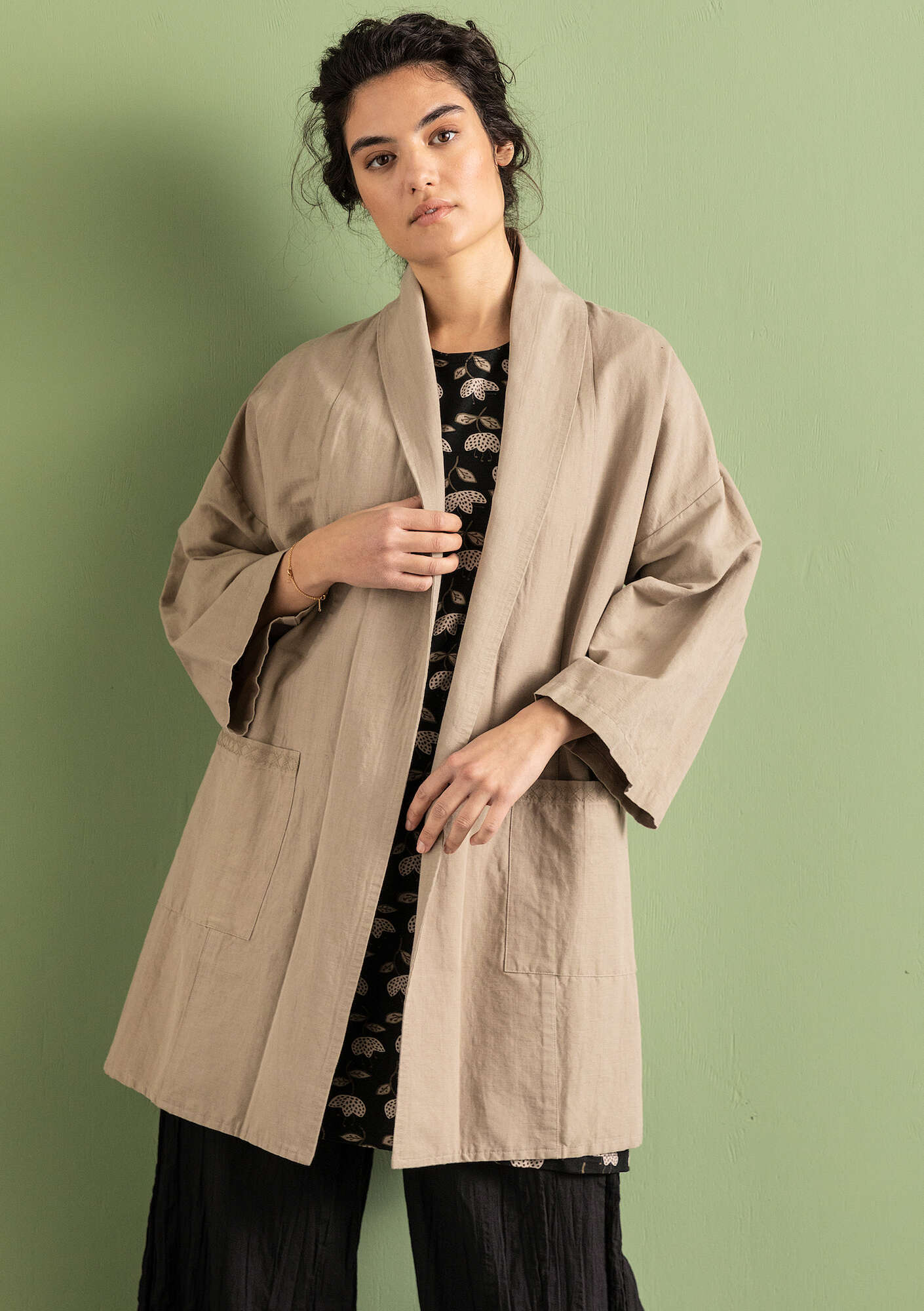Veste kimono en coton biologique/lin naturel foncé thumbnail