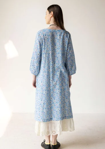 Kangasmekko ”Flower meadow" ekopuuvillaa - sininen sumu