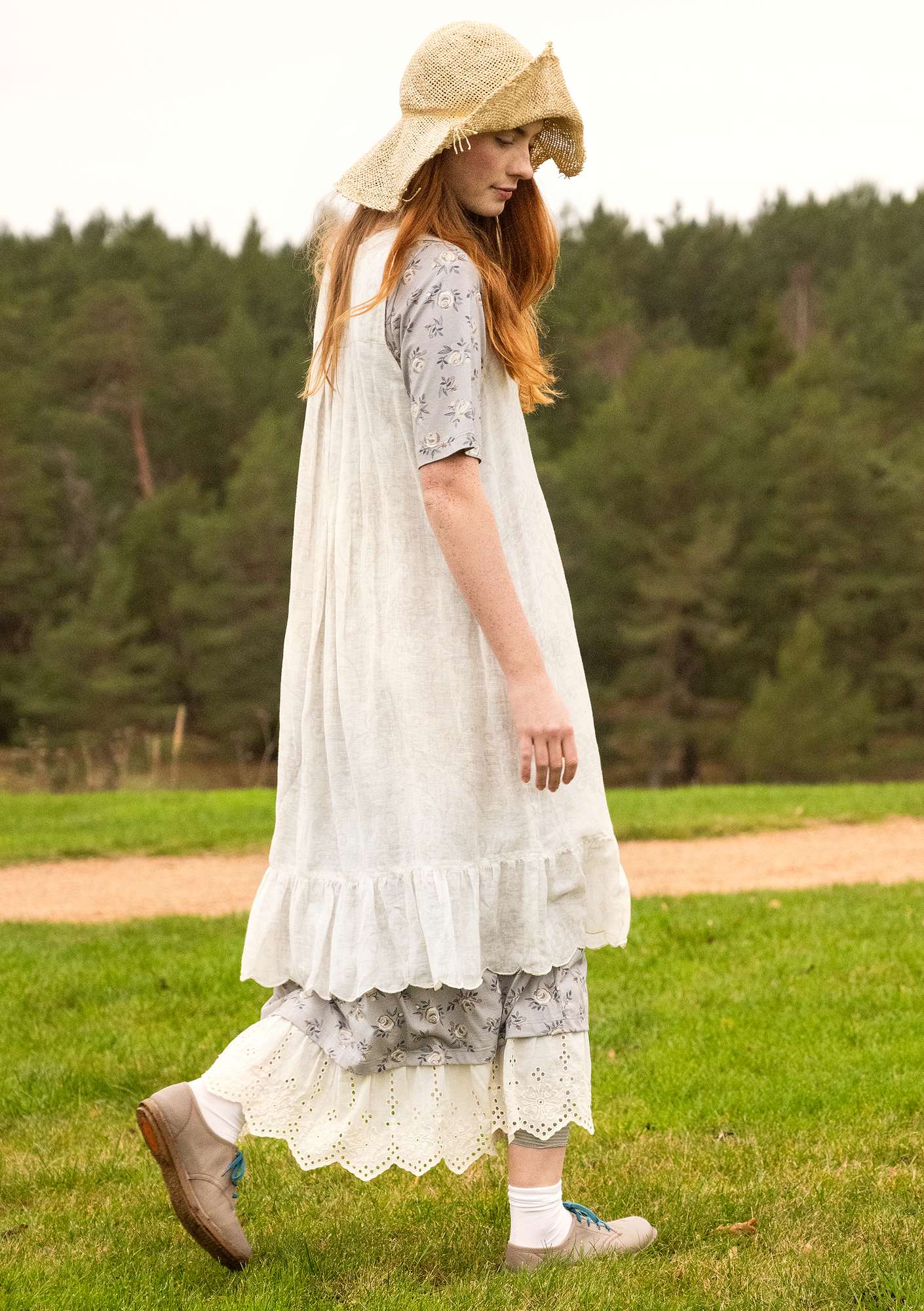 “Elisabeth” dress in woven organic cotton/linen ecru thumbnail
