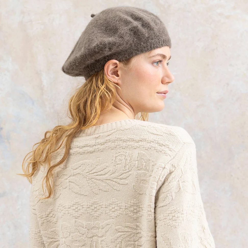 Knit beret in an alpaca blend - light potato/melange