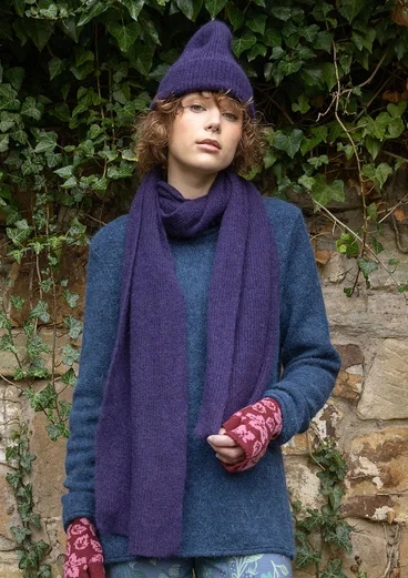 Strickmütze aus flauschigem Alpakawollgemisch - brombeere