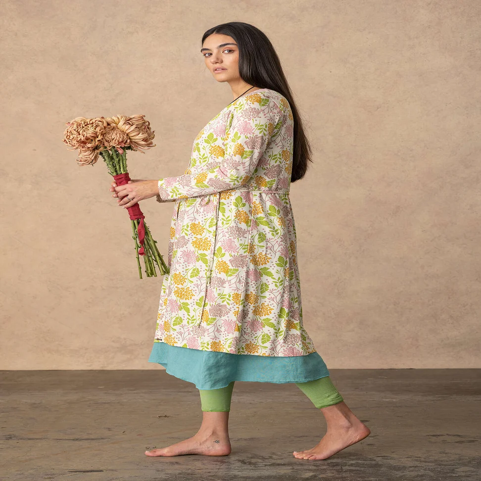 “Krysantemum” jersey dress in organic cotton/modal - feather