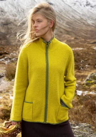 Gestrickte Jacke „Sälen“ aus Wollbouclé - limettengrün