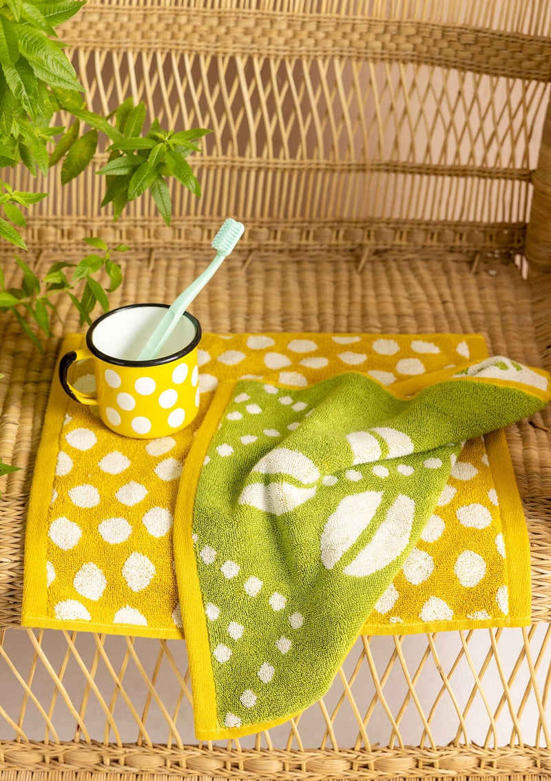 “Leafy” wash cloth 2-pack in organic cotton kiwi