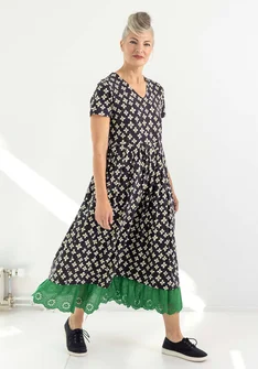 Robe ”June” en jersey de coton biologique - noir/motif