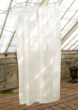Tulipanaros curtain white