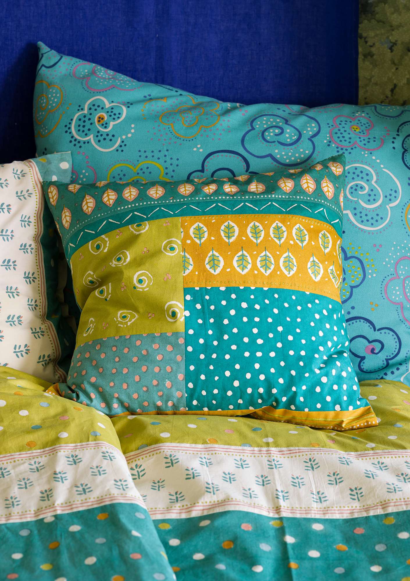 “Surya” block-print organic cotton cushion cover artemisia thumbnail