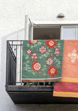“Petals” kilim rug in organic cotton - sea green