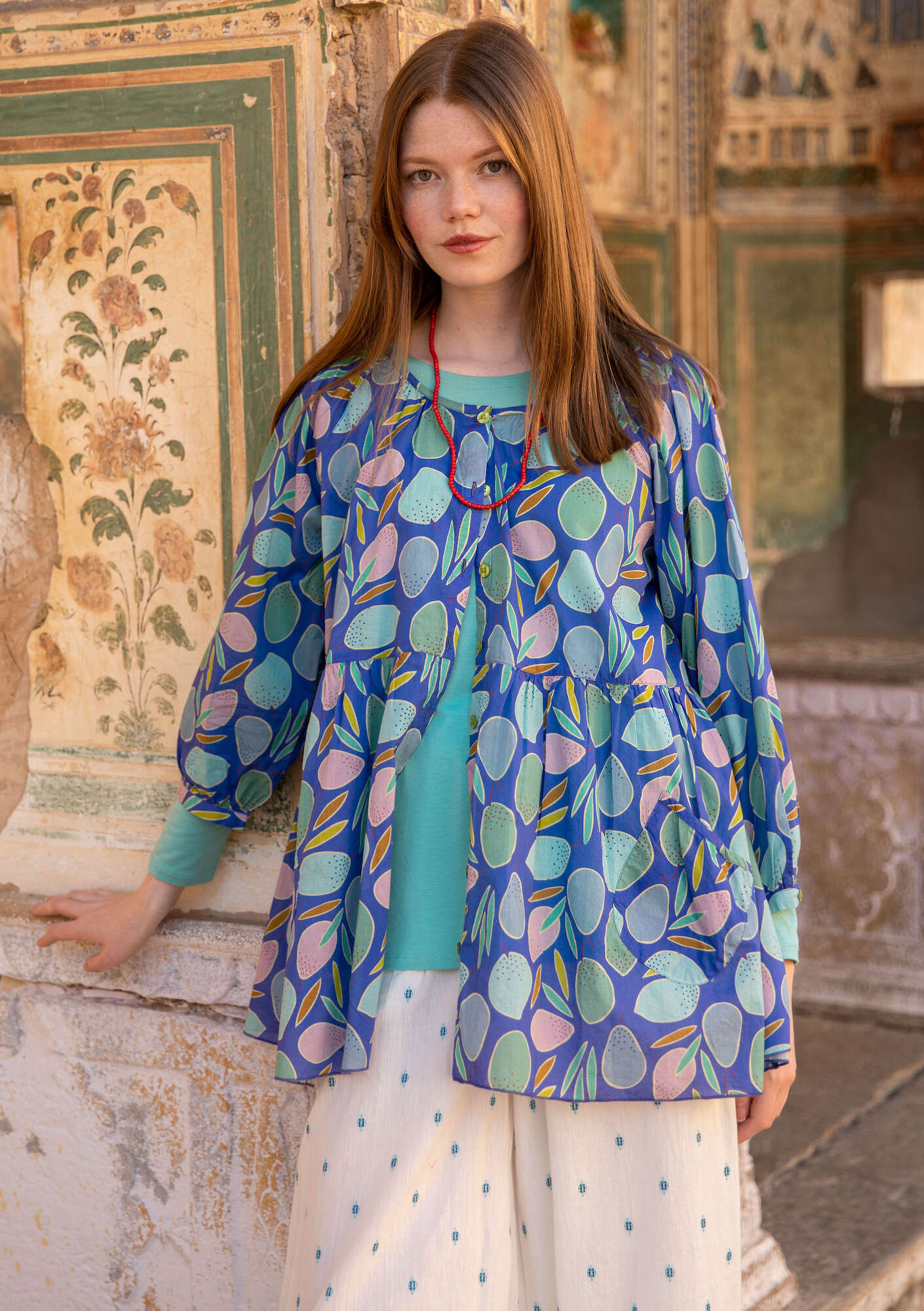 “Insta” artist’s blouse in organic cotton sky blue thumbnail