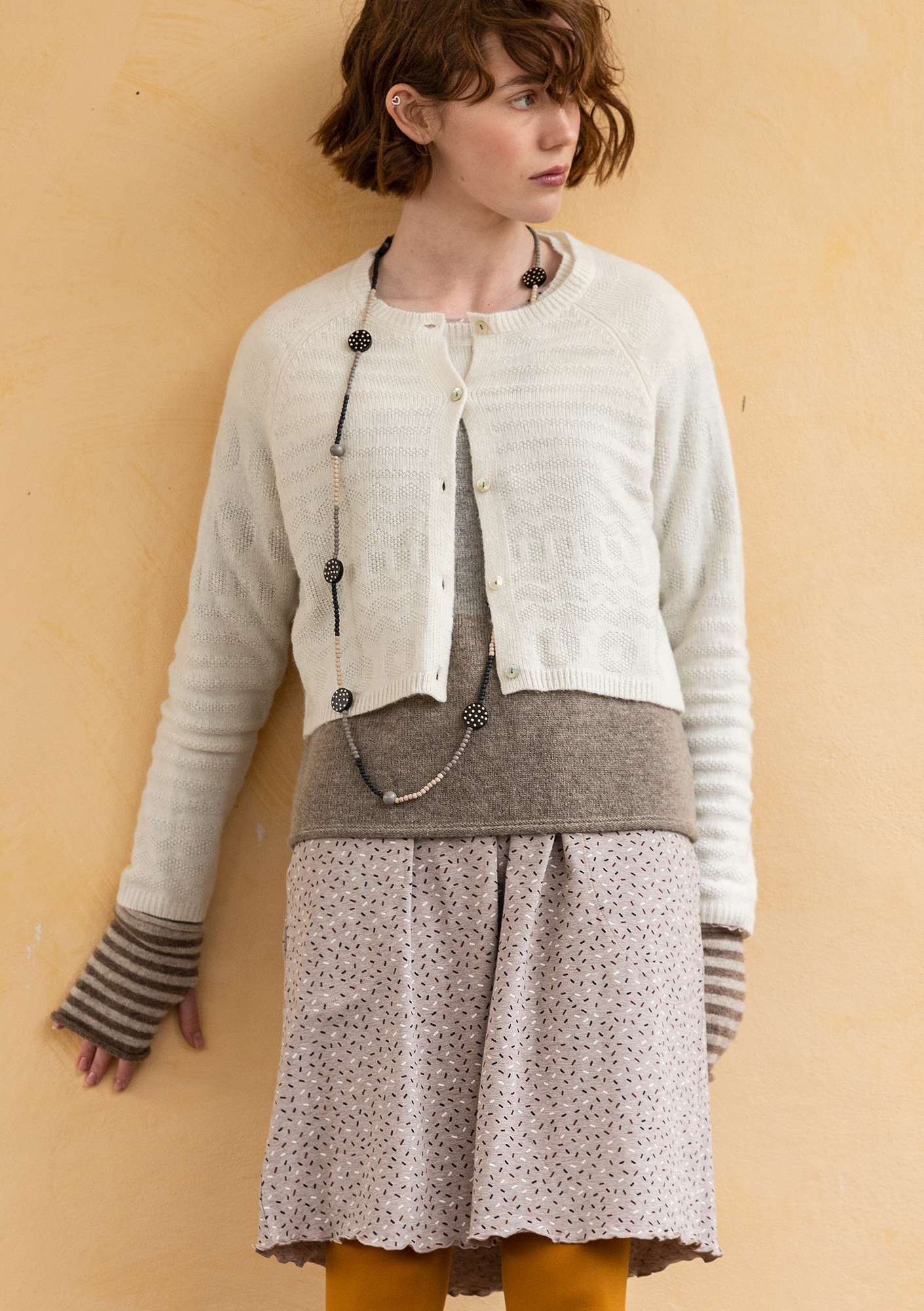 “Clove” cardigan made from lambswool/recycled polyamide undyed