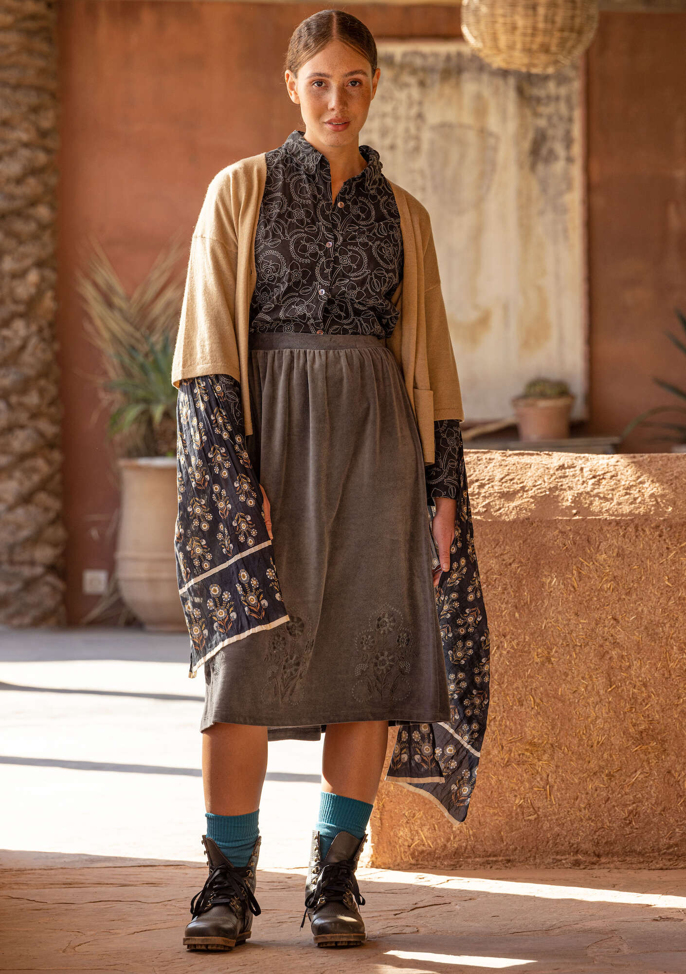 “Zari” organic cotton/recycled polyester velour skirt ash grey thumbnail