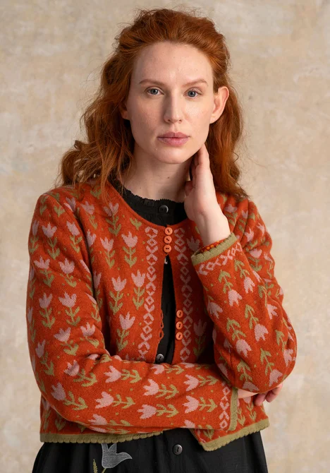 Geblümte Strickjacke „Tulipan“ aus Lammwollmischung/Bio-Baumwolle - henna