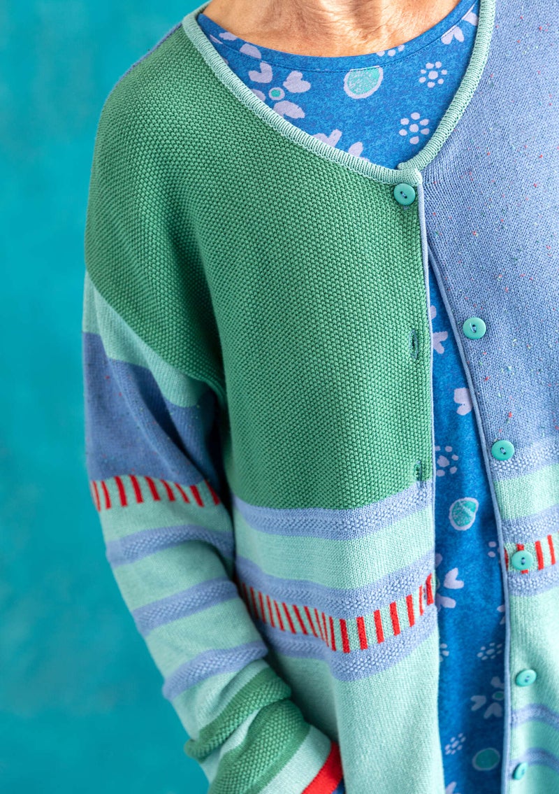 “Dagmar” cardigan in recycled and organic cotton meadow stream/striped