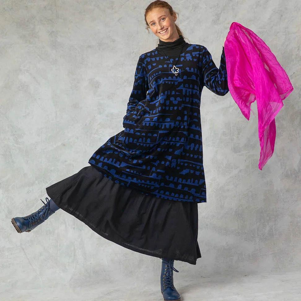 Velours jurk "Paraguay" van biologisch katoen/gerecycled polyester - porseleinblauw