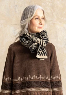 Strickschal „Gul näckros“ aus Lammwolle/Recycling-Wollgemisch - schwarz