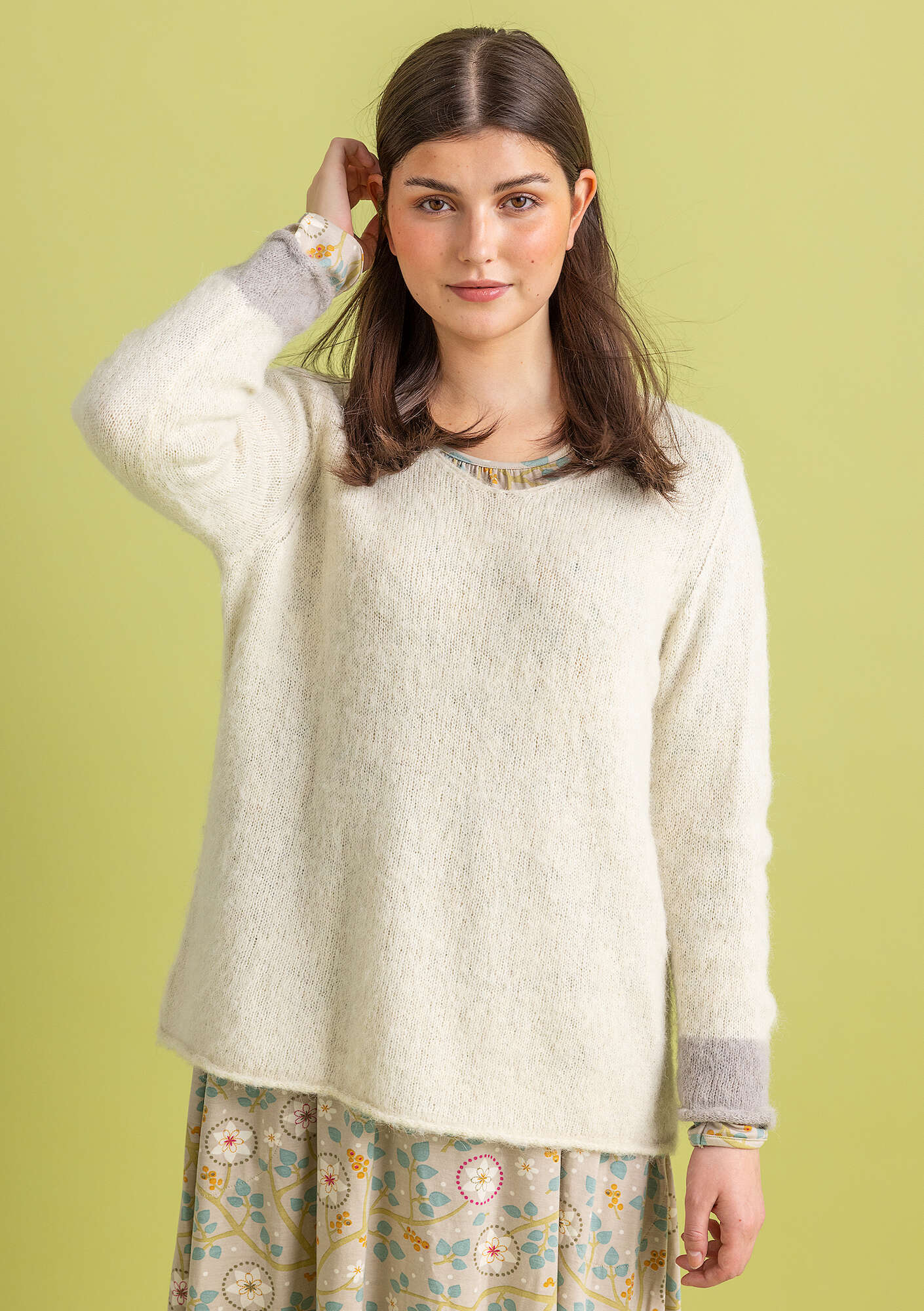 Sweater in brushed alpaca blend almond milk