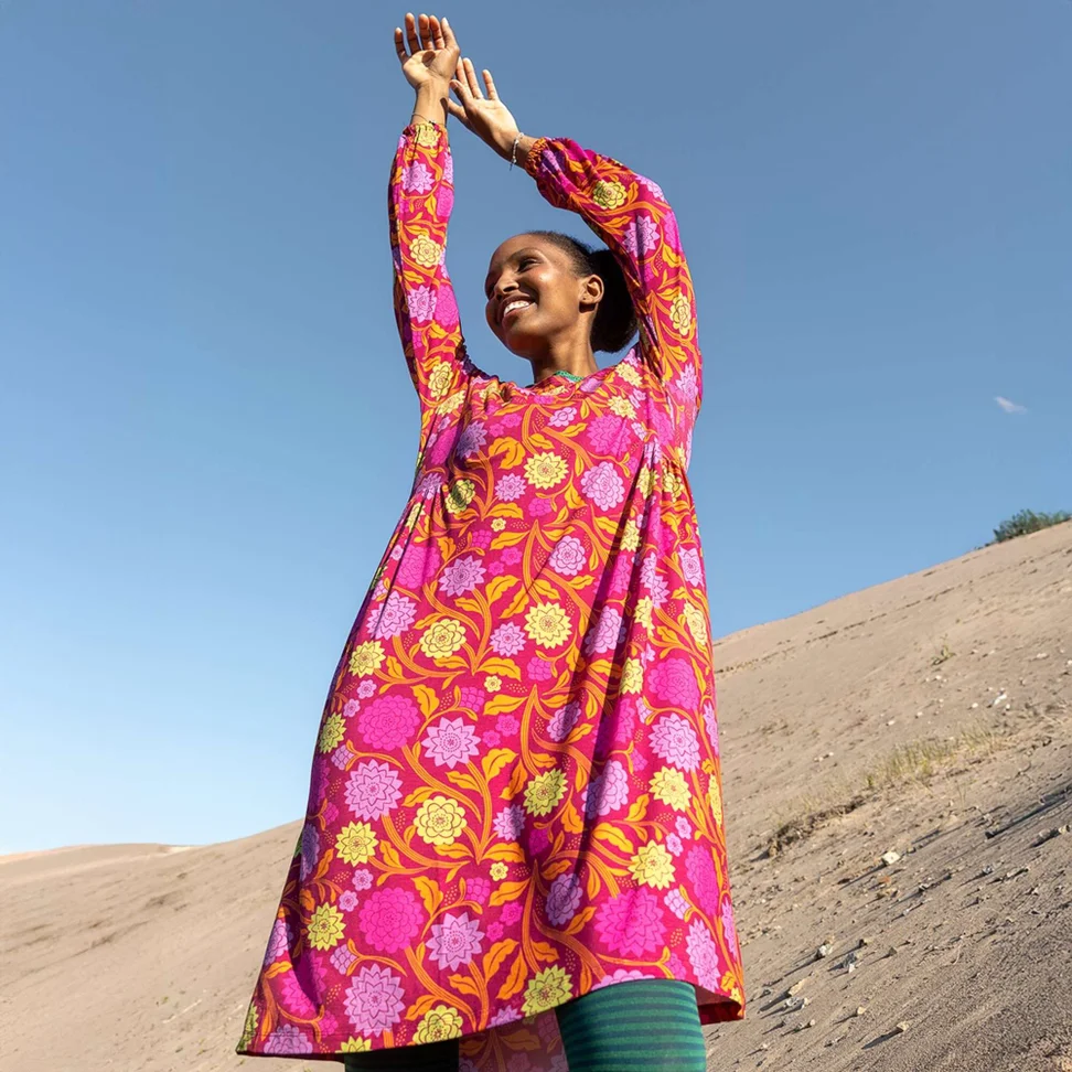 Trikoomekko "Pink Moon” lyocellia/elastaania - tumma hibiskus